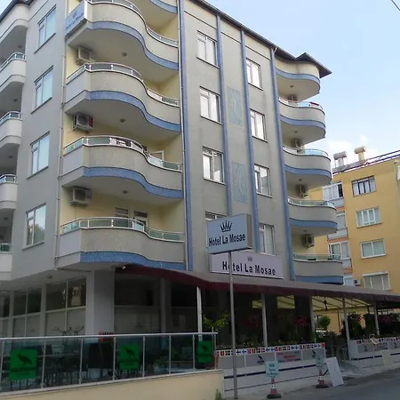 Aparthotel La Mosae 3*