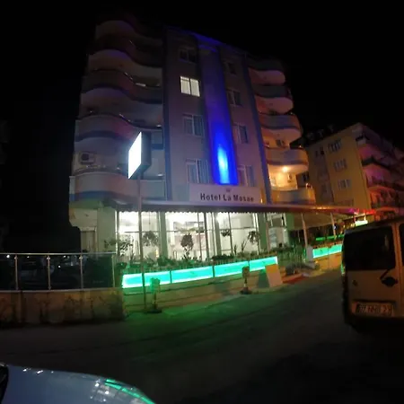 Aparthotel La Mosae 3*